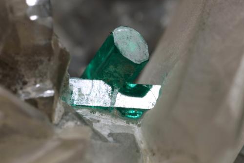 Beryl (variety emerald), Calcite, Dolomite, Pyrite<br />Coscuez mining district, Municipio San Pablo de Borbur, Western Emerald Belt, Boyacá Department, Colombia<br />113x98x85mm, main xl=15mm<br /> (Author: Fiebre Verde)