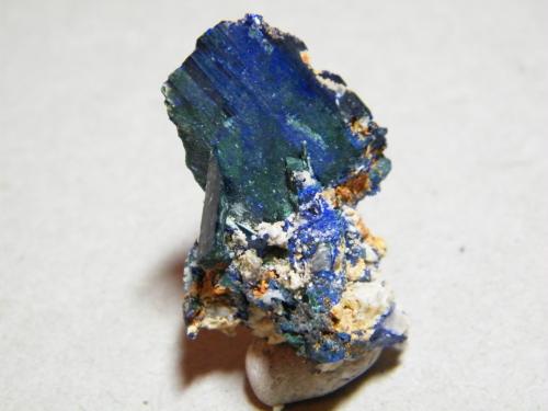 Azurite<br />Tsumeb Mine, Tsumeb, Otjikoto Region, Namibia<br />20x30x20mm<br /> (Author: Heimo Hellwig)