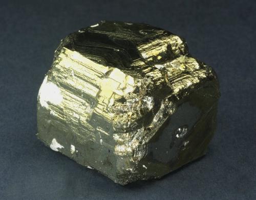 Pyrite<br />Mission Mine, Mission complex, San Xavier, Pima mining district, Sierrita Mountains, Pima County, Arizona, USA<br />33 x 33 x 26 mm<br /> (Author: GneissWare)