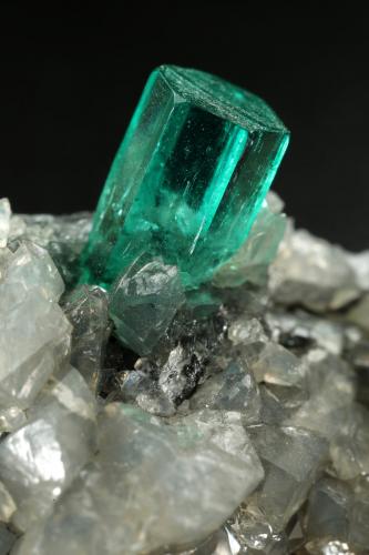 Beryl (variety emerald), Dolomite<br />Muzo mining district, Western Emerald Belt, Boyacá Department, Colombia<br />34x18x24mm, xl=7x5mm<br /> (Author: Fiebre Verde)