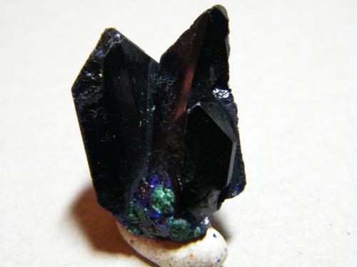 Azurite<br />Tsumeb Mine, Tsumeb, Otjikoto Region, Namibia<br />20x25x10mm<br /> (Author: Heimo Hellwig)