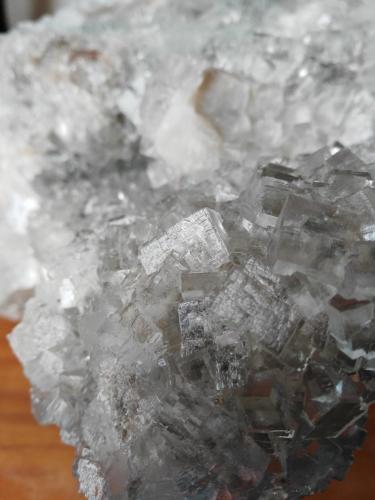 Fluorita<br />La Viesca Mine, <i>Galería 49</i> pocket, La Collada mining area, Huergo, Siero, Comarca Oviedo, Principality of Asturias (Asturias), Spain<br />22 cm x 20 cm<br /> (Autor: Javi Llamazares)