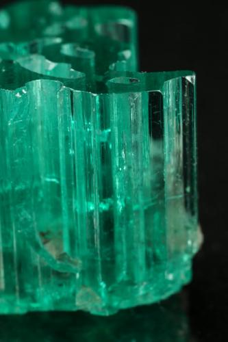 Beryl (variety emerald), Dolomite<br />Chivor mining district, Municipio Chivor, Eastern Emerald Belt, Boyacá Department, Colombia<br />17x11x11mm<br /> (Author: Fiebre Verde)