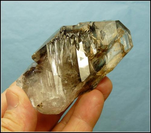 Quartz<br />Montes Goboboseb, Zona Brandberg, Región Erongo, Namibia<br />87 x 60 x 38 mm<br /> (Author: Pierre Joubert)