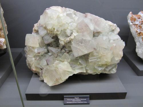 Fluorite<br />Hesselbach Mine, Ödsbach (Oberkirch), Ortenaukreis, Black Forest, Baden-Württemberg, Germany<br />~ 35 cm<br /> (Author: Tobi)