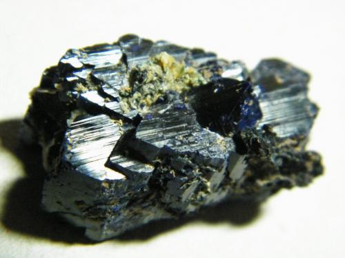 Azurite<br />Tsumeb Mine, Tsumeb, Otjikoto Region, Namibia<br />30x15x15mm<br /> (Author: Heimo Hellwig)