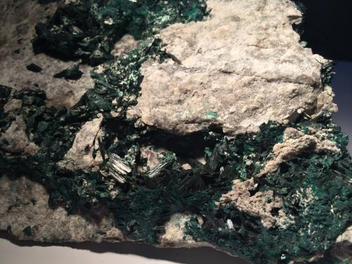 Brochantite<br />Milpillas Mine, Cuitaca, Municipio Santa Cruz, Sonora, Mexico<br />230 X 200 X 90 mm<br /> (Author: Robert Seitz)