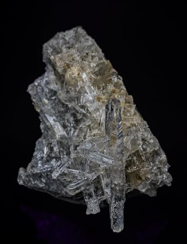 Quartz<br />Cantera Jeffrey, Jeffrey, Condado Pulaski, Arkansas, USA<br />10.9 x 8.0 cm<br /> (Author: am mizunaka)