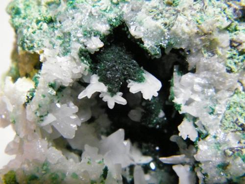 Malachite, Cerussite<br />Tsumeb Mine, Tsumeb, Otjikoto Region, Namibia<br />80x70x50mm<br /> (Author: Heimo Hellwig)