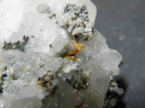 Cerussite<br />Tsumeb Mine, Tsumeb, Otjikoto Region, Namibia<br />40x45x20mm<br /> (Author: Heimo Hellwig)