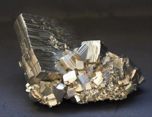 Pyrite<br />Mina Niccioleta, Massa Marittima, Provincia Grosseto, Toscana, Italia<br />60mm x 35mm x 50mm<br /> (Author: Philippe Durand)