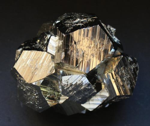 Pyrite<br />Mina Huanzala, Distrito Huallanca, Provincia Dos de Mayo, Departamento Huánuco, Perú<br />80mm X 65mm x 60mm<br /> (Author: Philippe Durand)