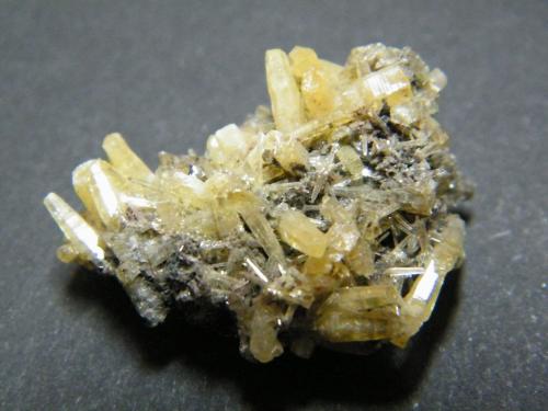 Mimetite<br />Tsumeb Mine, Tsumeb, Otjikoto Region, Namibia<br />25x20x10mm<br /> (Author: Heimo Hellwig)