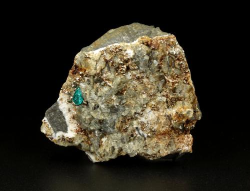 Beryl (variety emerald), Albite (variety cleavelandite), Dolomite, Pyrite<br />Chivor mining district, El Acuario Mine, Municipio Chivor, Eastern Emerald Belt, Boyacá Department, Colombia<br />50x56x36mm, xl=5mm<br /> (Author: Fiebre Verde)