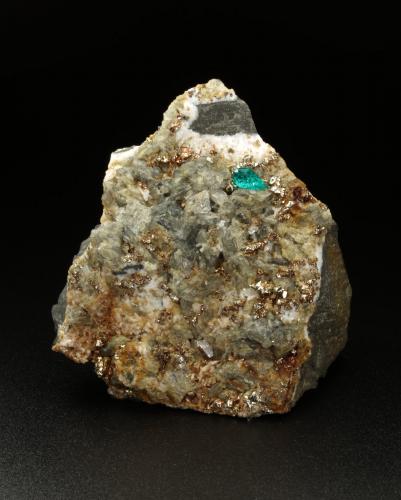 Beryl (variety emerald), Albite (variety cleavelandite), Dolomite, Pyrite<br />Chivor mining district, El Acuario Mine, Municipio Chivor, Eastern Emerald Belt, Boyacá Department, Colombia<br />50x56x36mm, xl=5mm<br /> (Author: Fiebre Verde)