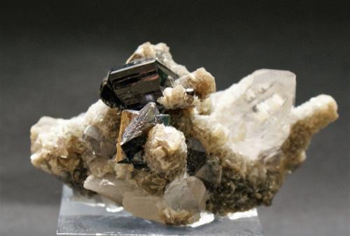 Cassiterite<br />Amo deposit, Ximeng, Pu'er Prefecture, Yunnan Province, China<br />70mm x 40mm x 40mm<br /> (Author: Philippe Durand)