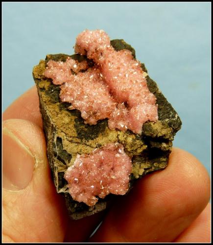 Rhodocrosite<br />N'Chwaning II Mine, N'Chwaning mining area, Kuruman, Kalahari manganese field (KMF), Northern Cape Province, South Africa<br />39 x 28 x 14 mm<br /> (Author: Pierre Joubert)