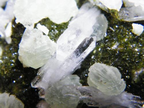 Quartz, Prehnite on Epidote<br />Goboboseb Mountains, Brandberg area, Erongo Region, Namibia<br />130x80mm<br /> (Author: Heimo Hellwig)