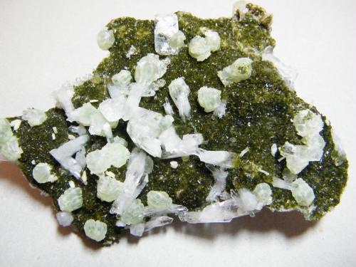 Quartz, Prehnite on Epidote<br />Goboboseb Mountains, Brandberg area, Erongo Region, Namibia<br />130x80mm<br /> (Author: Heimo Hellwig)