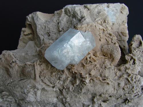 Celestine<br />Stoneco Quarry (Lime City Quarry), Lime City, Wood County, Ohio, USA<br />celestine crystal is 5.0 cm<br /> (Author: Bob Harman)