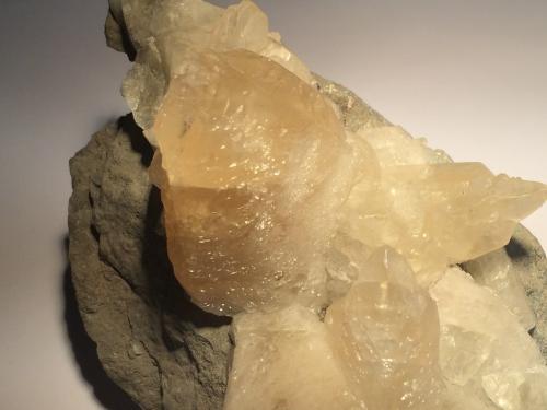 Calcite<br />Picher Field, Tri-State District, Ottawa County, Oklahoma, USA<br />165 X 90 X 90 mm<br /> (Author: Robert Seitz)