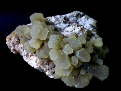 Calcite, Dolomite, Fluorite<br />Mina Himmlisch Heer, Cunersdorf, Annaberg-Buchholz, Distrito Annaberg, Erzgebirgskreis, Sajonia/Sachsen, Alemania<br />11 x 8 cm<br /> (Author: Andreas Gerstenberg)