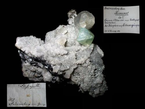 Fluorite, Calcite, Galena, Quartz<br />St. Andreasberg mining area, Goslar District, Harz, Lower Saxony/Niedersachsen, Germany<br />1 cm crystal<br /> (Author: Andreas Gerstenberg)