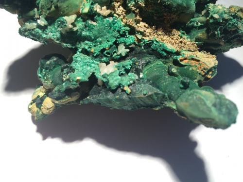 Malachite, Pyromorphite, Cerussite, Anglesite<br />Brown's open pit, Rum Jungle, Batchelor, Coomalie Shire, Northern Territory, Australia<br />130 X 105 X 65 mm<br /> (Author: Robert Seitz)