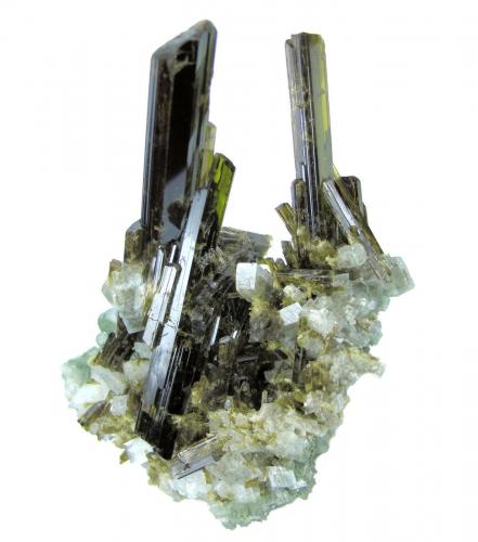 Epidote, adularia, actinolite
Alchuri, Shigar Valley, Skardu District, Gilgit-Baltistan, Pakistan
90 mm x 77 mm

Front view (Author: Carles Millan)