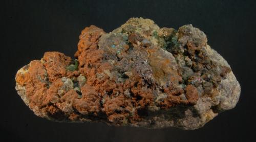 Cobre nativo<br />Grupo Minero Los Almadenes, El Chaparro Barrenado, Alcaracejos, Comarca Los Pedroches, Córdoba, Andalucía, España<br />7 x 5 x 3 cm<br /> (Autor: Ricardo Fimia)
