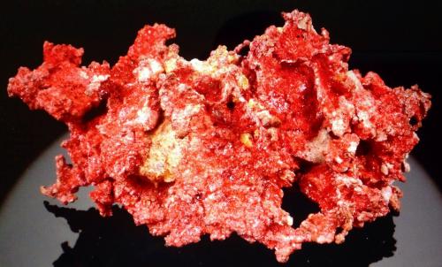 Cuprite (variety chalcotrichite)<br />Ray Mines, Scott Mountain area, Mineral Creek District, Dripping Spring Mountains, Pinal County, Arizona, USA<br />5.4 x 2.9 x 2.46 cm<br /> (Author: JC)