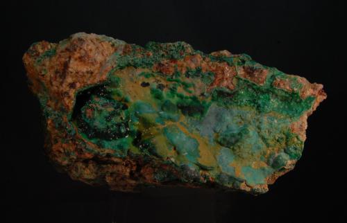 Crisocola<br />Coto Minero Osi, Dehesa de la Jara, Pozoblanco, Comarca Los Pedroches, Córdoba, Andalucía, España<br />8 x4 cm<br /> (Autor: Ricardo Fimia)