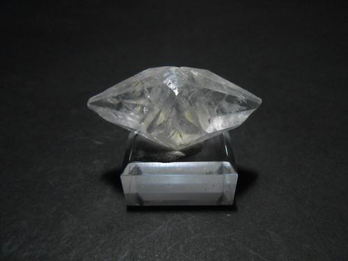 Calcita<br />Pallaflat Mine, Bigrigg, West Cumberland Iron Field, former Cumberland, Cumbria, England / United Kingdom<br />5 x 2,5 x 2 cm<br /> (Autor: Antonio Alcaide)