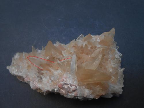 Calcita<br />Huancano District, Pisco Province, Ica Department, Peru<br />9 x 4,5 x 3,5 cm<br /> (Autor: Antonio Alcaide)