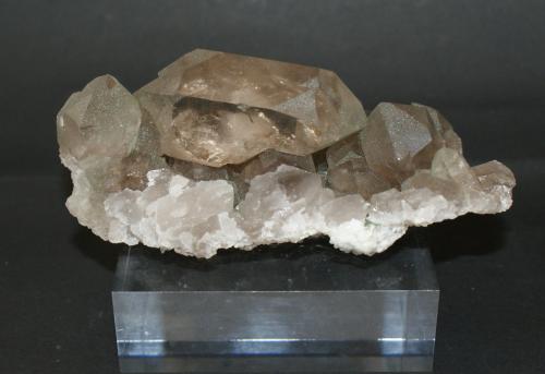 Quartz (variety smoky)<br />Les Courtes, Bassin du Talèfre, Mont Blanc Massif, Chamonix, Haute-Savoie, Auvergne-Rhône-Alpes, France<br />110mm x 50mm x 40mm<br /> (Author: Philippe Durand)