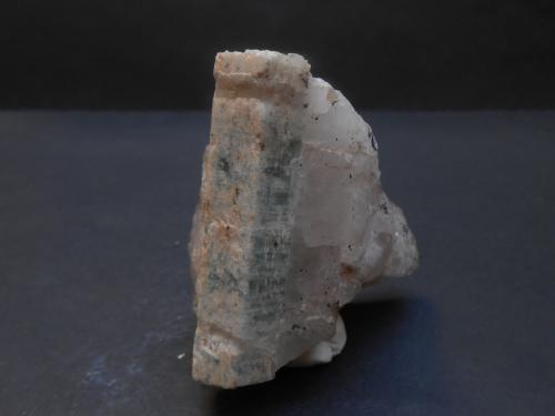 Berilo<br />Las Palomas Quarry, La Carolina (San Luis), Coronel Pringles Department, San Luis Province, Argentina<br />7 x 6,5 x 4 cm<br /> (Autor: Antonio Alcaide)