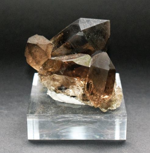 Quartz (variety smoky)<br />Aiguille de Talèfre, Mont Blanc Massif, Chamonix, Haute-Savoie, Auvergne-Rhône-Alpes, France<br />60mm x 60mm x 45mm<br /> (Author: Philippe Durand)