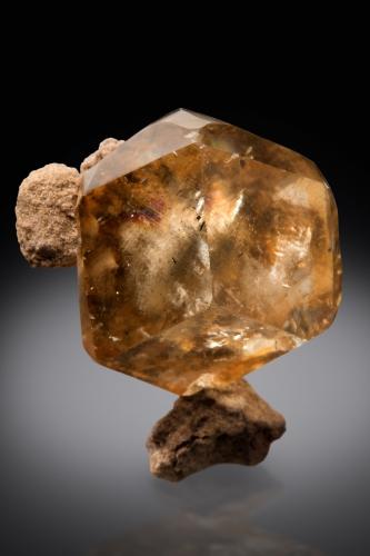 Calcite<br />Berry Materials Corp. Quarry, North Vernon, Jennings County, Indiana, USA<br />25mm<br /> (Author: Gail)