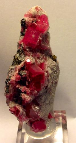 Rhodochrosite, Quartz, Pyrite<br />Sweet Home Mine, Mount Bross, Alma District, Park County, Colorado, USA<br />Around 9 cm<br /> (Author: JC)