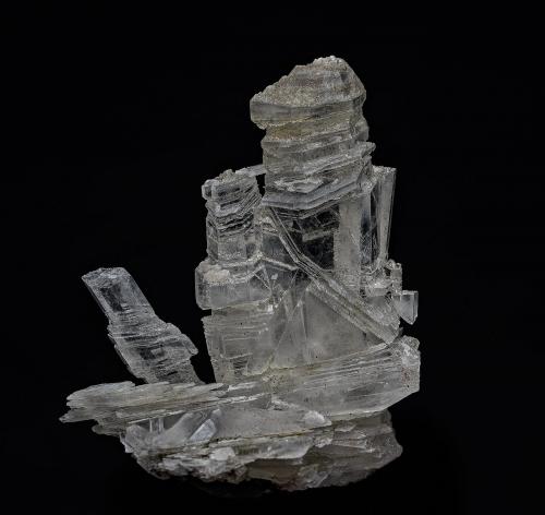 Quartz<br />Pozo Bor, Depósito Dalnegorsk B, Dalnegorsk, Distrito urbano Dalnegorsk, Primorsky Krai, Rusia<br />6.9 x 4.9 cm<br /> (Author: am mizunaka)