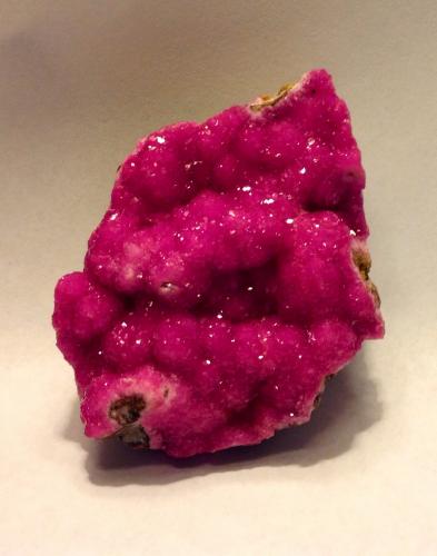 Calcite ( variety cobaltoan )<br />Distrito Kolwezi, Lualaba, Cinturón de cobre de Katanga, Katanga (Shaba), República Democrática del Congo (Zaire)<br />6.7 x 4.7 cm<br /> (Author: JC)