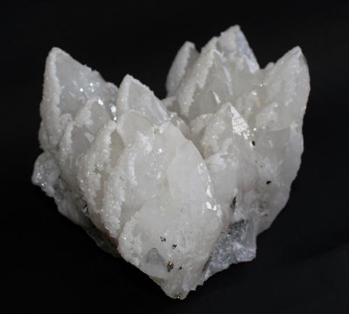 Quartz<br />Mina Boldut, zona minera Cavnic, Cavnic, Maramures, Rumanía<br />130mm x 110mm x 80mm<br /> (Author: Philippe Durand)