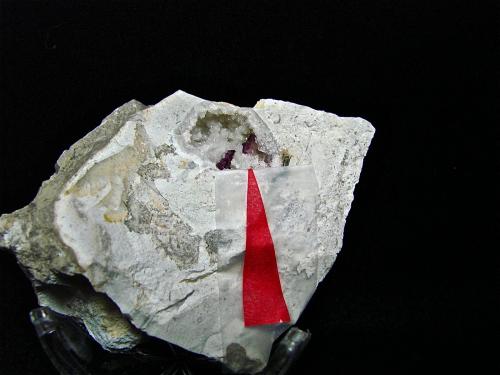 Fluorite on Quartz<br />Corydon Stone Co. Quarry, Corydon, Harrison County, Indiana, USA<br />geode is 2.5 cm  fluorite is 0.4 cm<br /> (Author: Bob Harman)