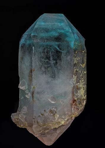 Quartz, Ajoite<br />Messina Mine, Musina (Messina), Vhembe District, Limpopo Province, South Africa<br />10.3 x 5.3 cm<br /> (Author: am mizunaka)