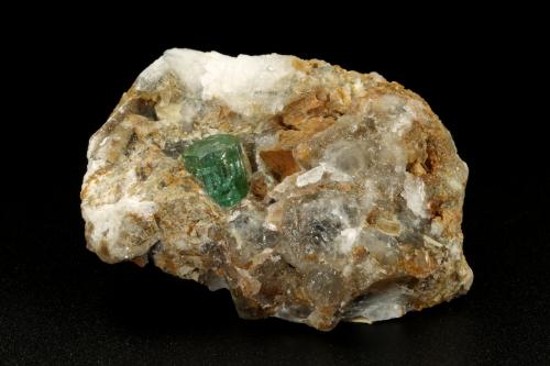 Beryl (variety emerald), Calcite<br />La Pita mining district, Polveros Mine, Municipio Maripí, Western Emerald Belt, Boyacá Department, Colombia<br />46x25x30mm, xl=7x7mm<br /> (Author: Fiebre Verde)