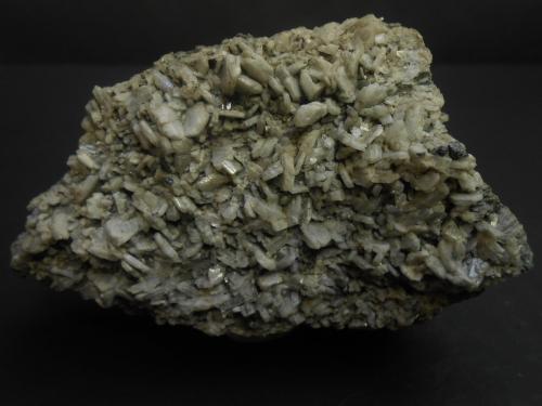 Albita<br />Pradollano deposit, Pradollano, Monachil, Comarca Vega de Granada, Granada, Andalusia, Spain<br />11 x 6 x 6 cm<br /> (Autor: Antonio Alcaide)