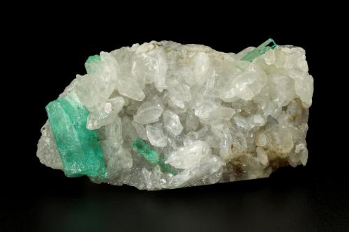 Beryl (variety emerald), Calcite<br />La Pita mining district, Municipio Maripí, Western Emerald Belt, Boyacá Department, Colombia<br />46x85x20mm, xls=26, 16 & 13mm<br /> (Author: Fiebre Verde)