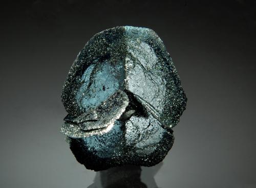 Hematite<br />Hachupa, Shigar District, Gilgit-Baltistan (Northern Areas), Pakistan<br />1.8 x 2.2 cm<br /> (Author: crosstimber)