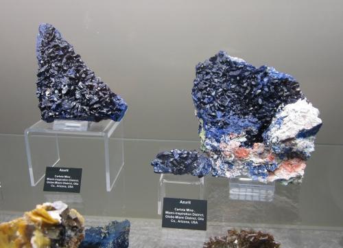 Azurite<br />Mina Carlota, Top of the World, Distrito Miami-Inspiration (Distrito Globe-Miami), Condado Gila, Arizona, USA<br />5 - 15 cm<br /> (Author: Tobi)