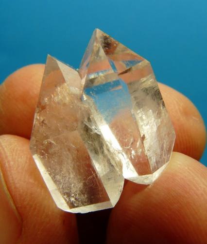 Quartz<br />Ceres, Warmbokkeveld Valley, Ceres, Valle Warmbokkeveld, Witzenberg, Cape Winelands, Western Cape Province, South Africa<br />22 x 20 x 12 mm<br /> (Author: Pierre Joubert)
